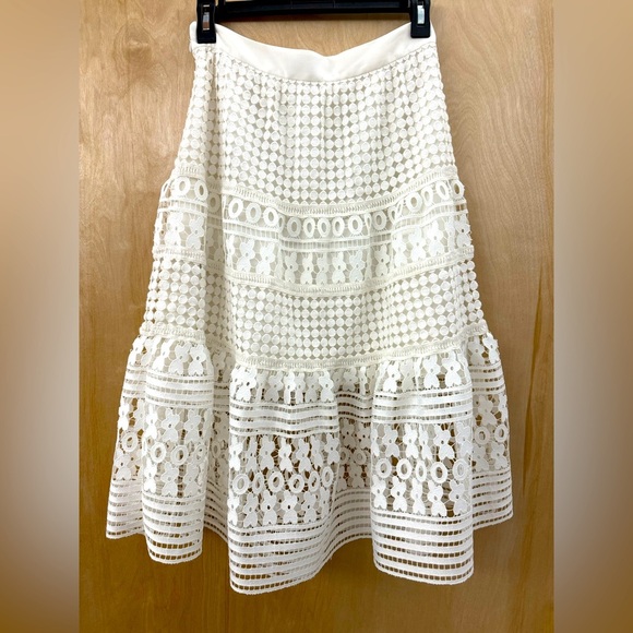 Diane Von Furstenberg “Tiana” White Tiered Midi Skirt - Picture 9 of 11